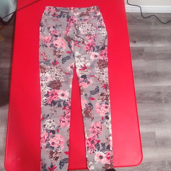 1st Kiss jeans floral design skinny stretchy women's junior size 3 - Picture 3 of 8